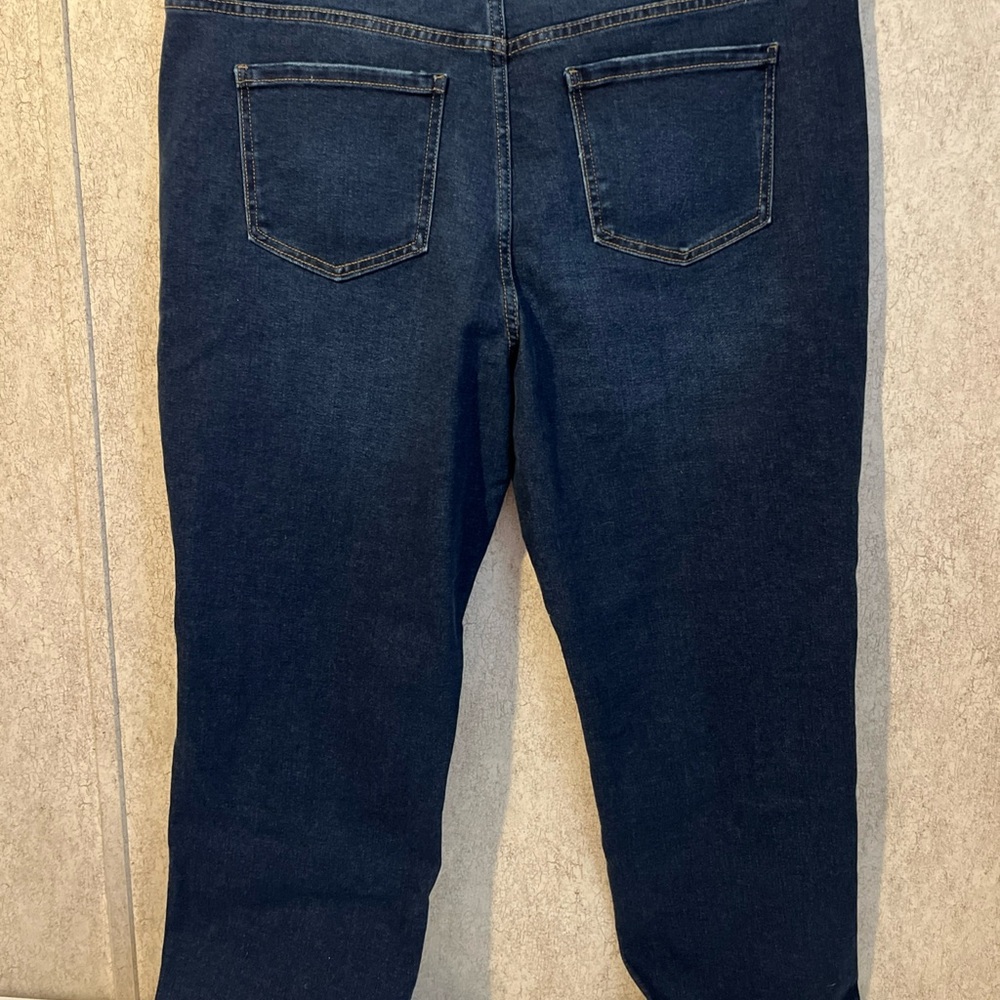 Time and Tru Dark Blue Straight Leg Jeans with hem slit stretchy 18 reg - Picture 8 of 10